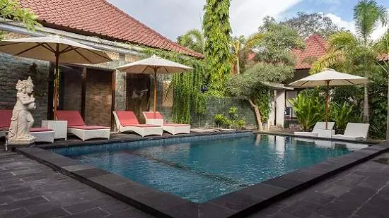 NUSA LEMBONGAN ISLAND & ACCOMMODATION Budget with pool